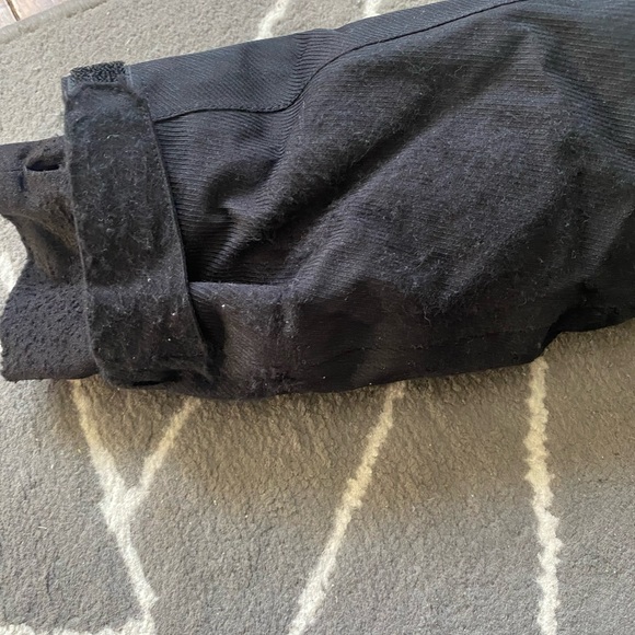 The North Face snowboard jacket - Picture 8 of 9